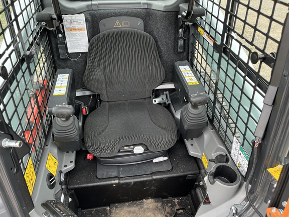 2025 Bobcat T770 - Photo20