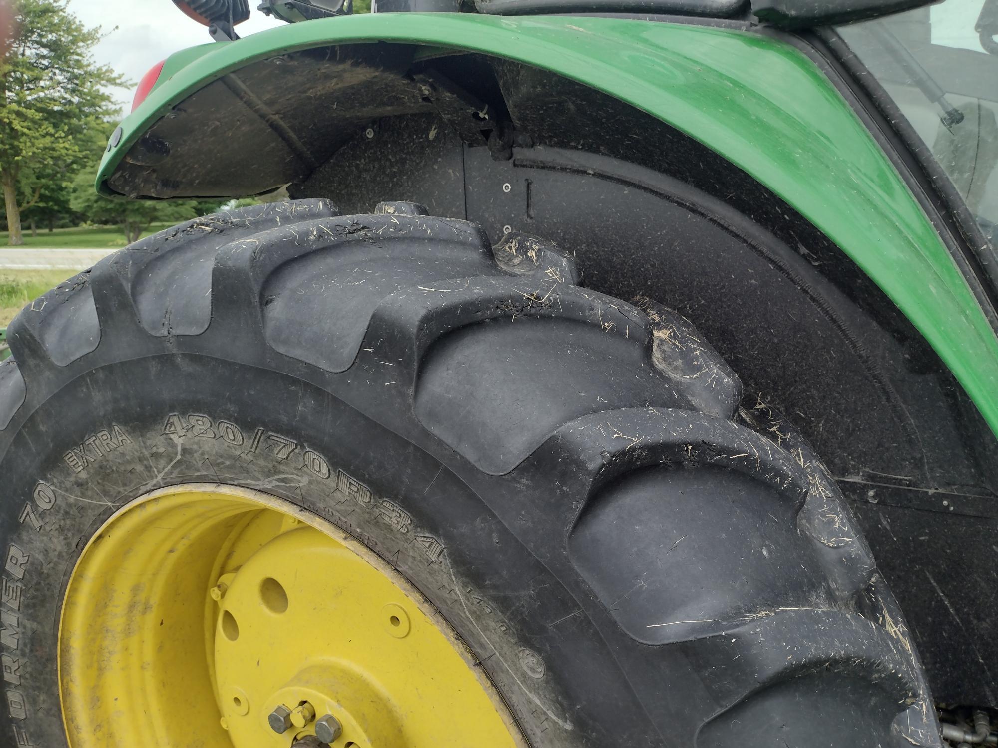 2023 John Deere 6120M Image 12