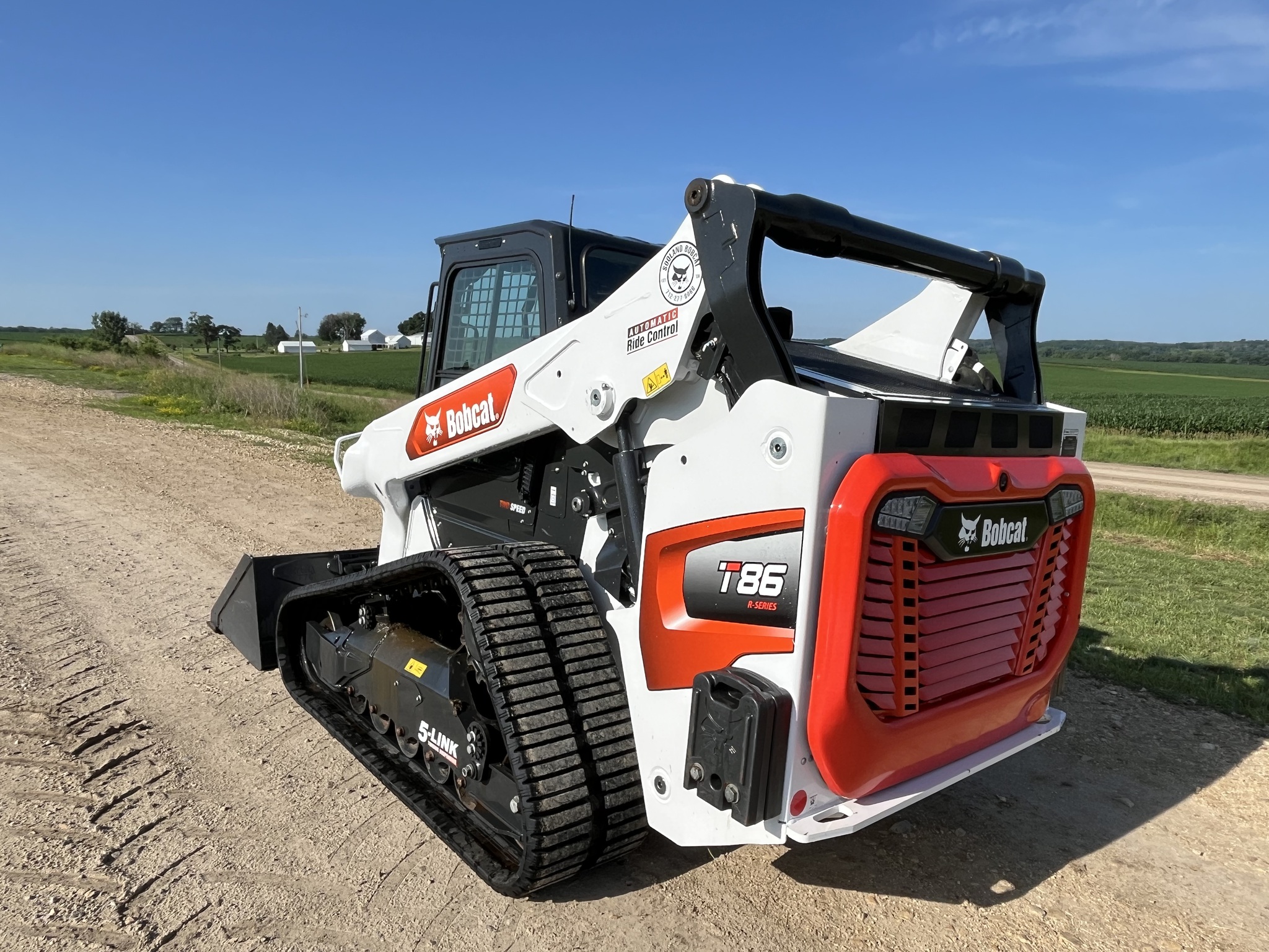 2023 Bobcat T86 Image 3