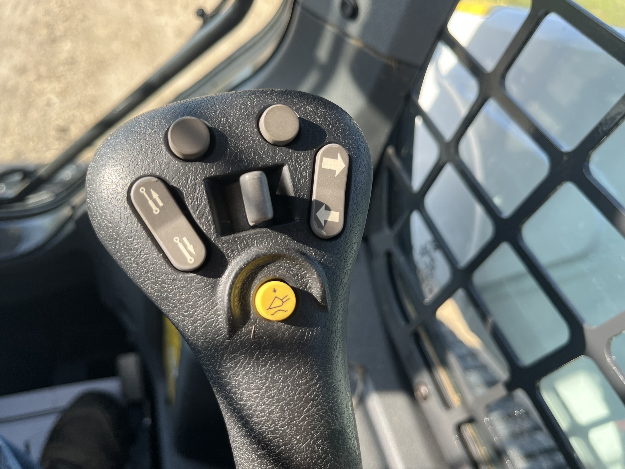 2023 Bobcat T86 Image 29