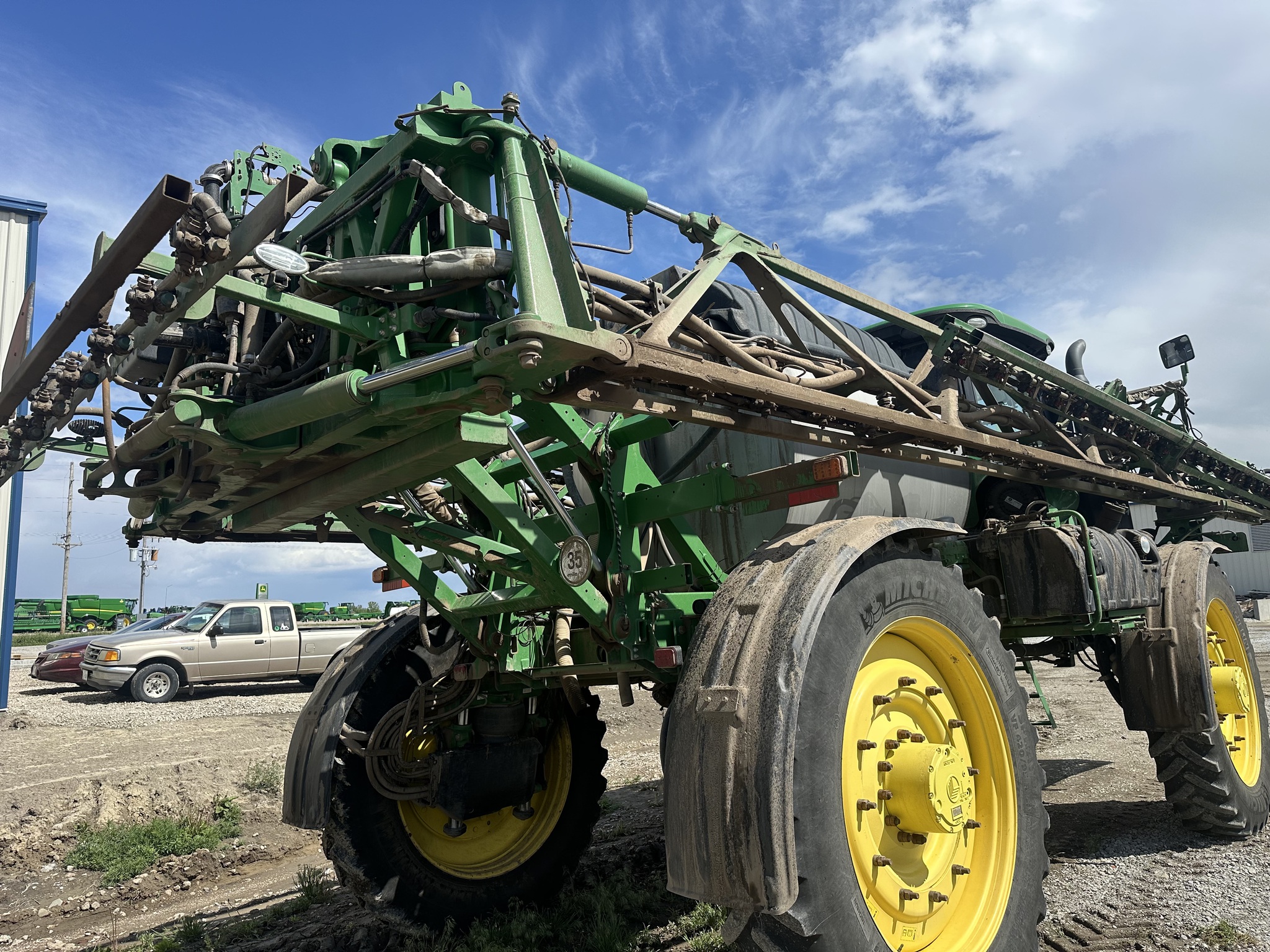 2019 John Deere R4045 Image 5
