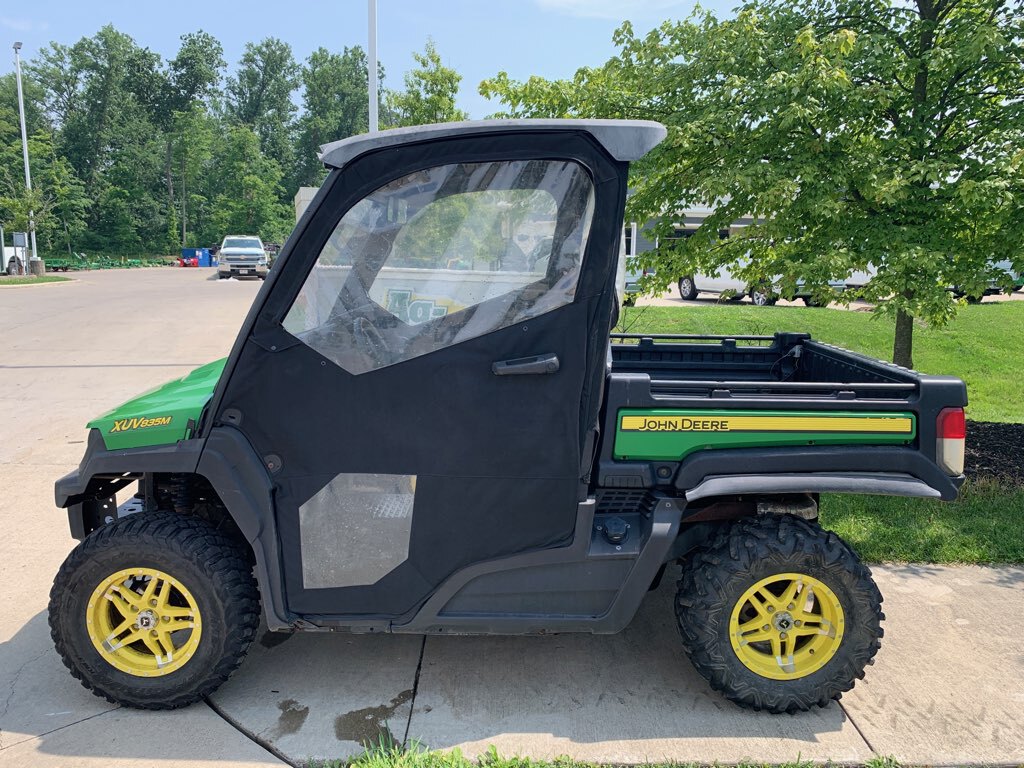 2018 John Deere XUV835M Image 9