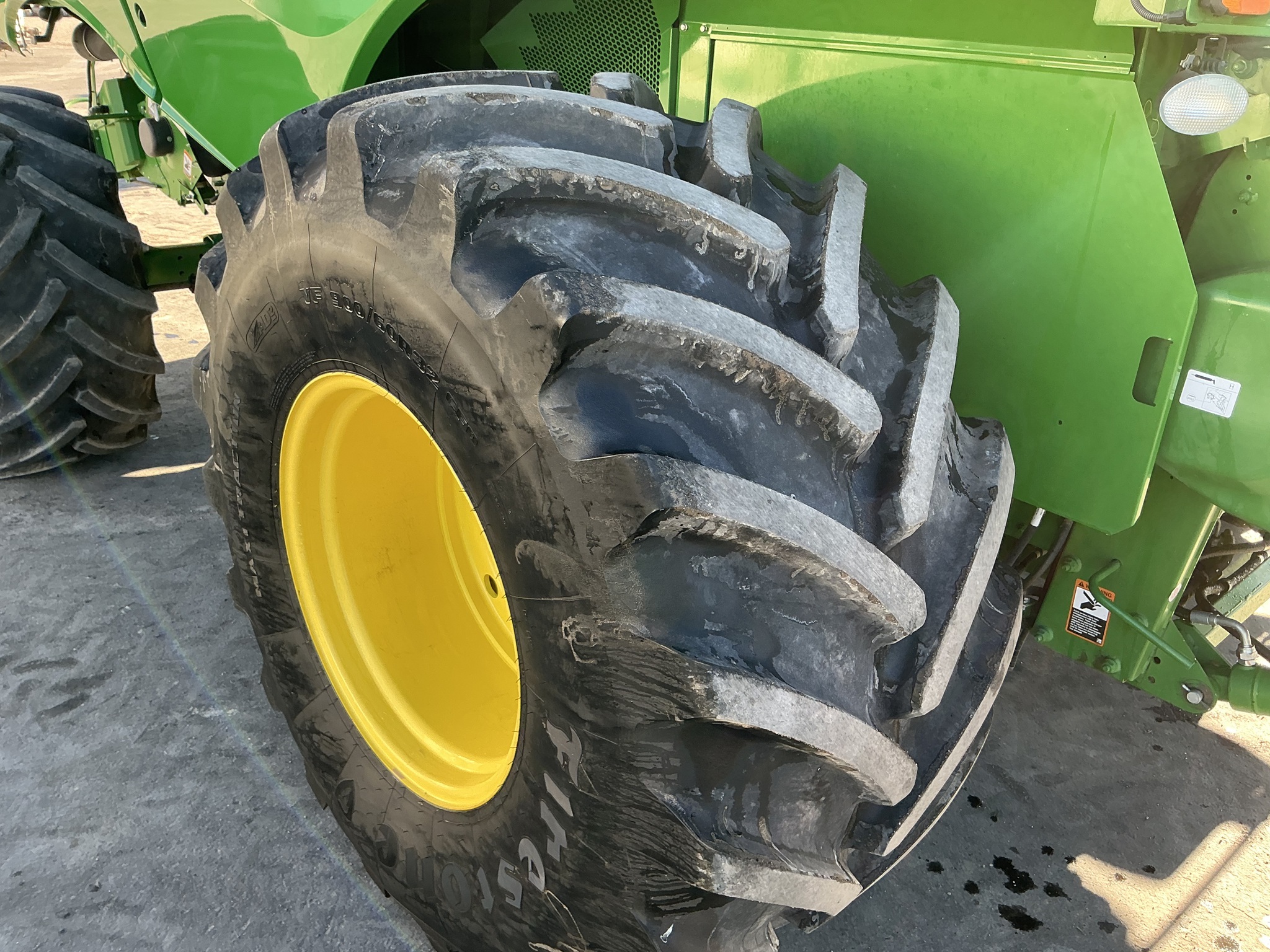 2020 John Deere S780 Image 11