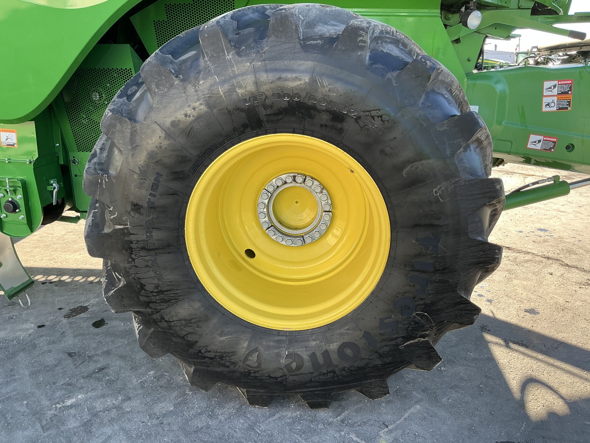 2020 John Deere S780 Image 12