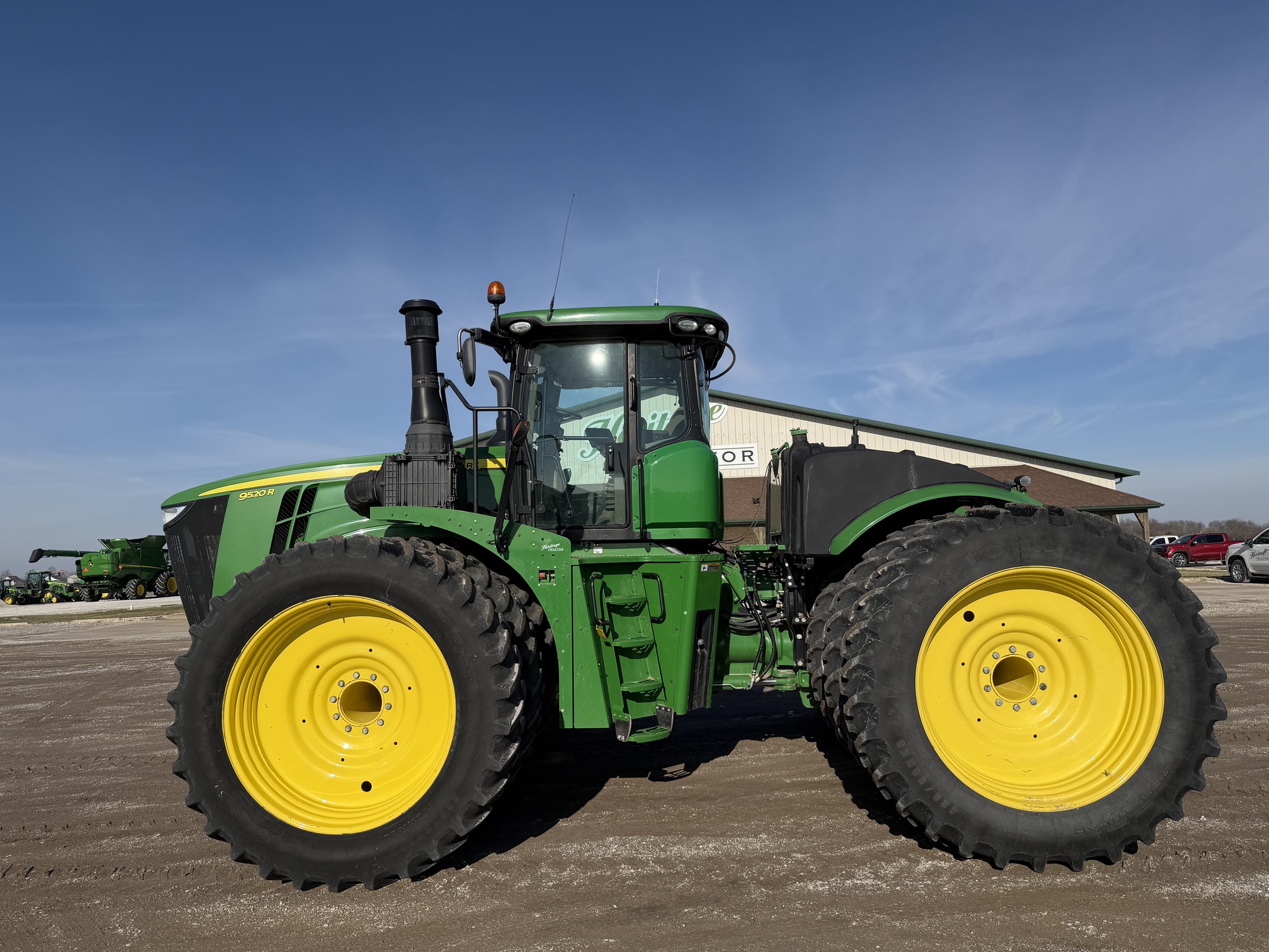  2017 John Deere 9520R at Heritage Tractor in Quincy, IL