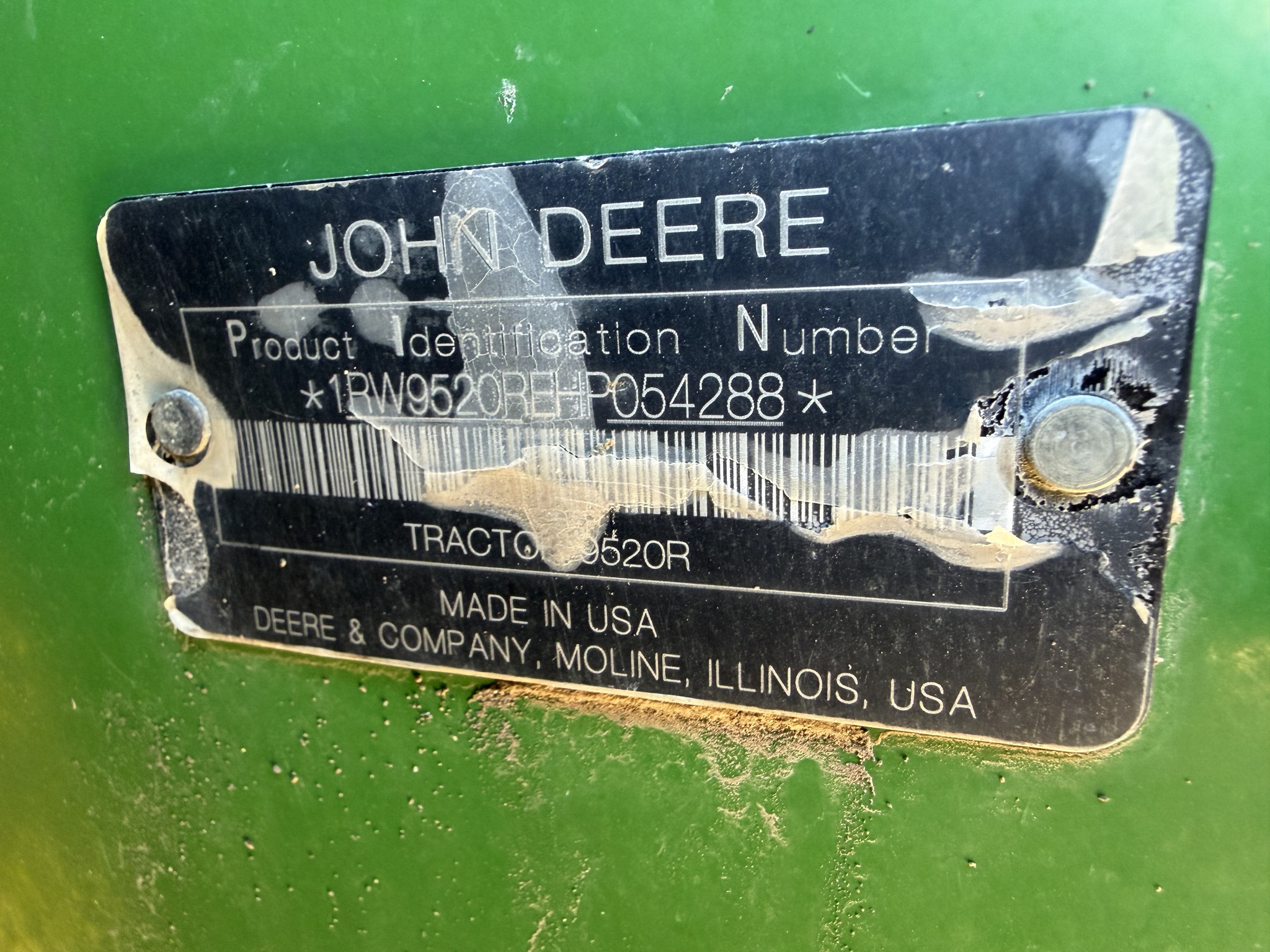  2017 John Deere 9520R at Heritage Tractor in Quincy, IL