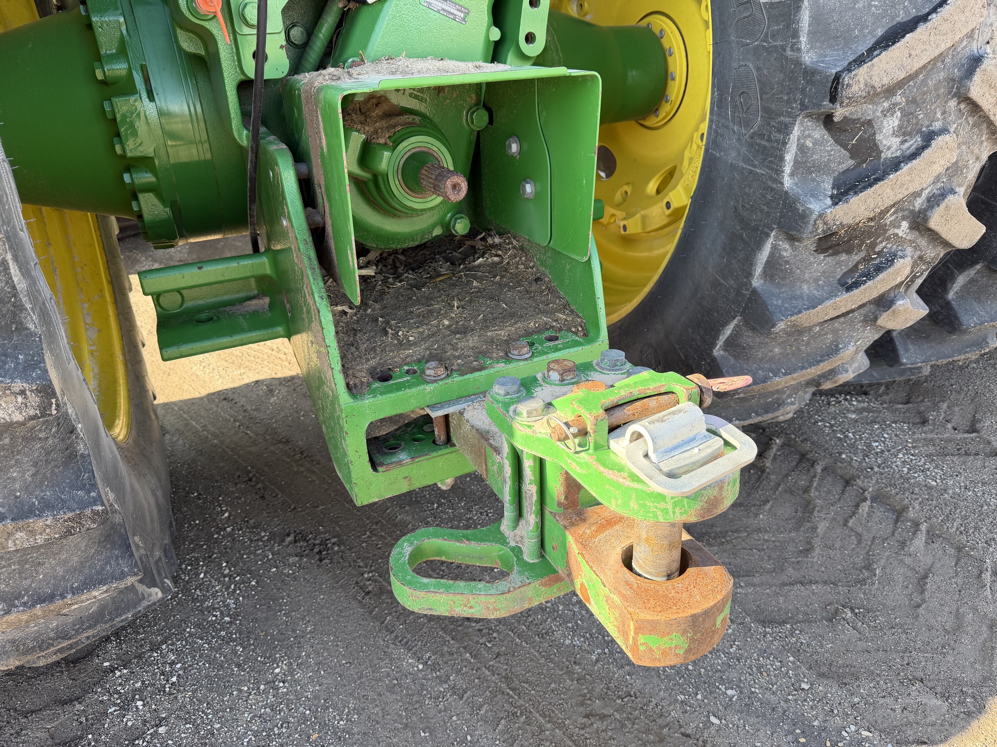  2017 John Deere 9520R at Heritage Tractor in Quincy, IL
