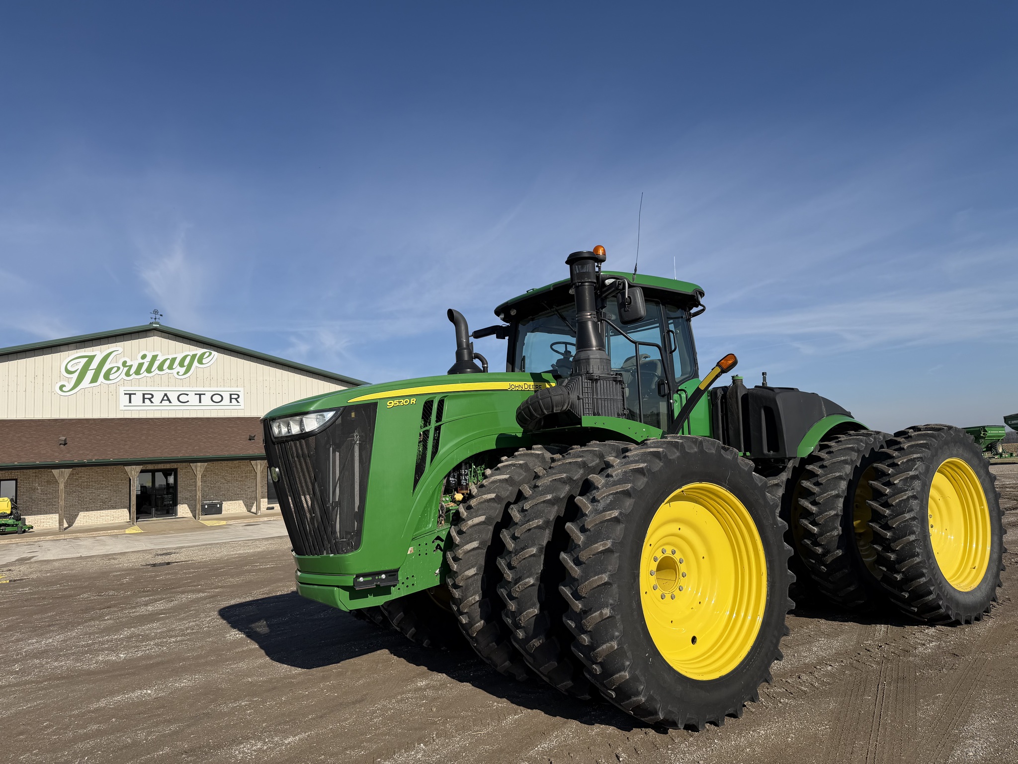  2017 John Deere 9520R at Heritage Tractor in Quincy, IL