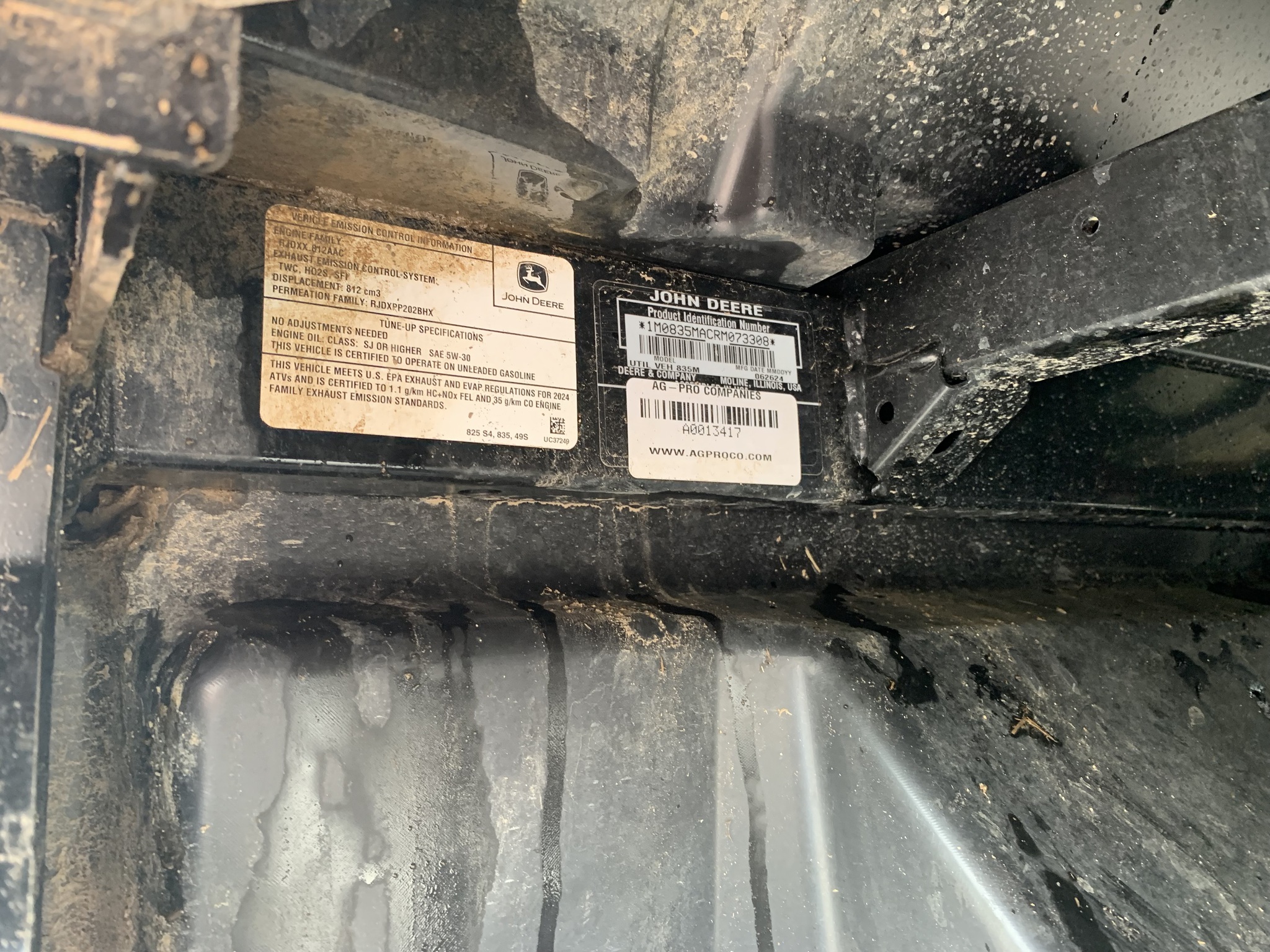 2024 John Deere XUV 835M Image 12
