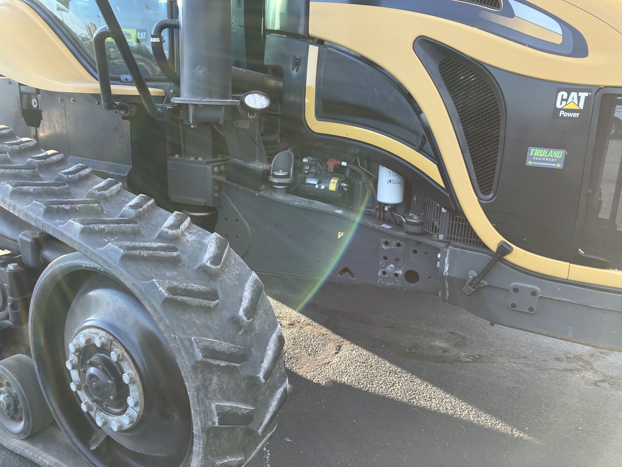 2011 Challenger MT755C Image 8