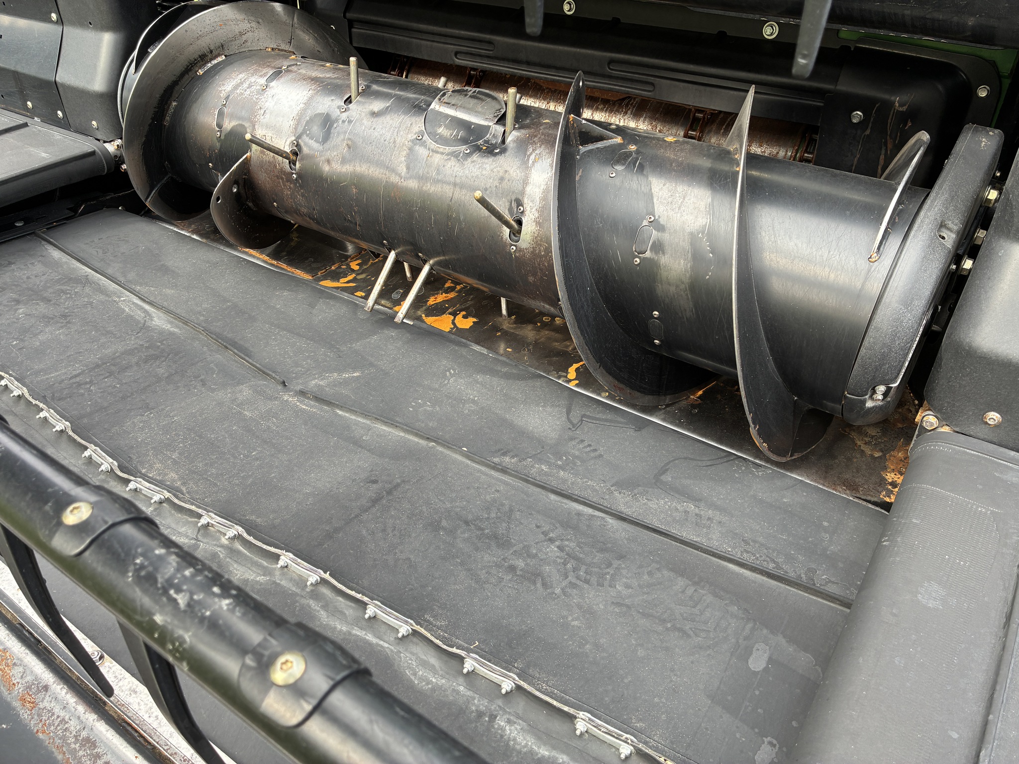 2013 MacDon FD75-35 Image 17