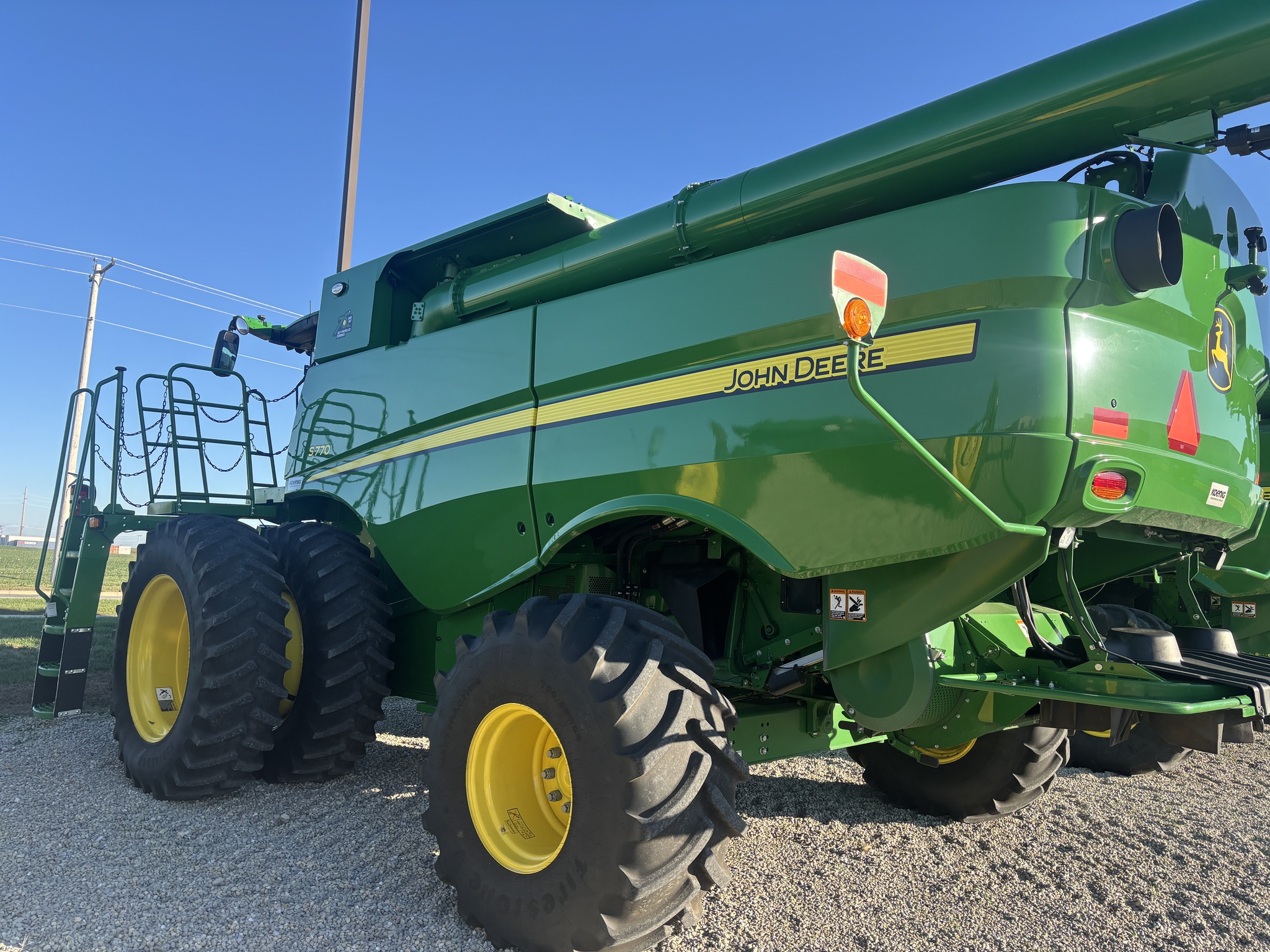 Used 2022 John Deere S770 Combines at Koenig Equipment in Greenville, OH - PhotoXL4