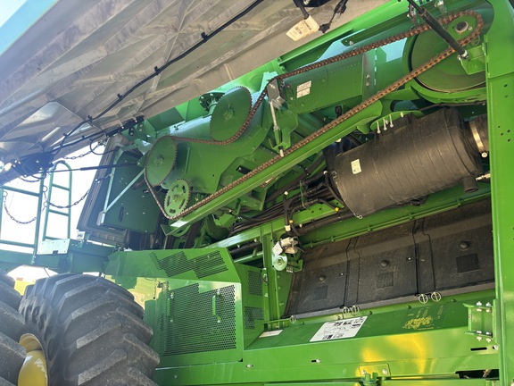 Used 2022 John Deere S770 Combines at Koenig Equipment in Greenville, OH - Photo22