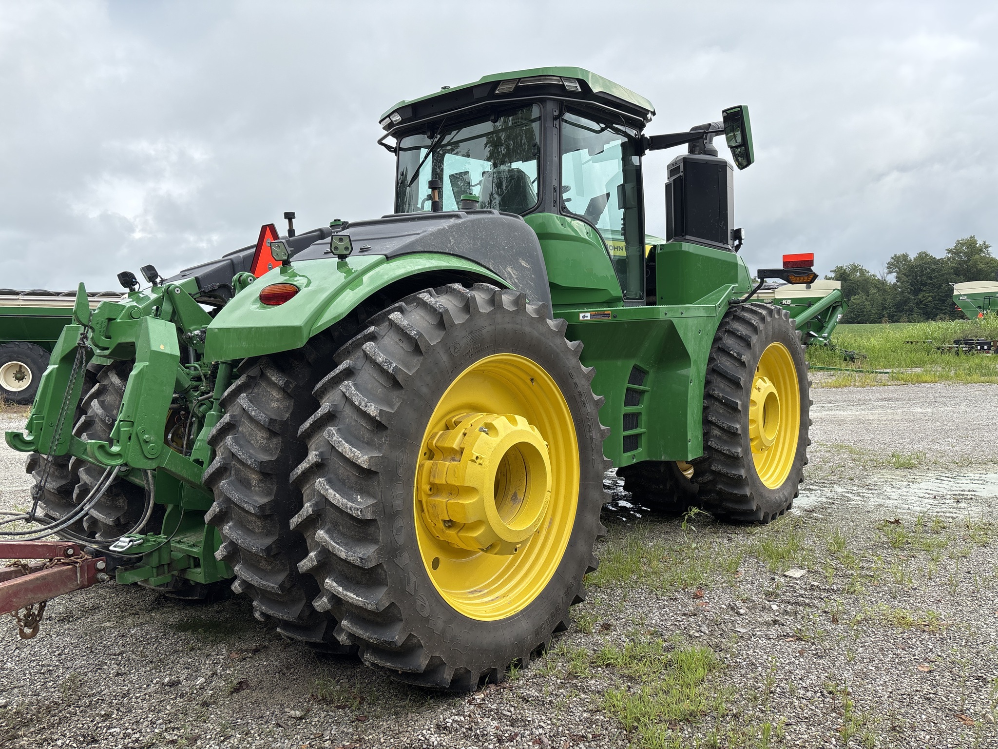 Used 2024 John Deere 9R 440 Articulated 4WD Tractors at Koenig Equipment in Greensburg, IN - PhotoXL3