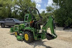2023 John Deere 2025R Image 11