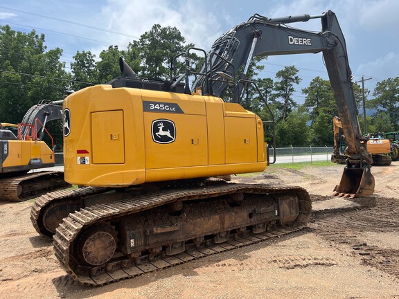 2022 John Deere 345GLC