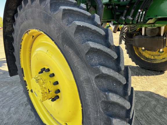 2021 John Deere R4044 - Photo19
