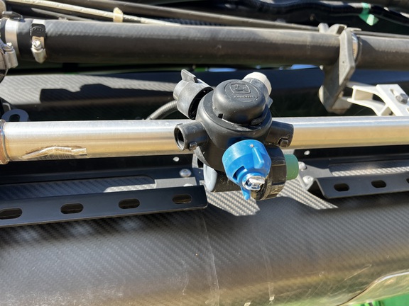 2021 John Deere R4044 - Photo33