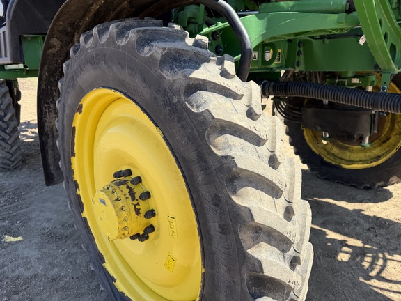 2021 John Deere R4044 - Photo13