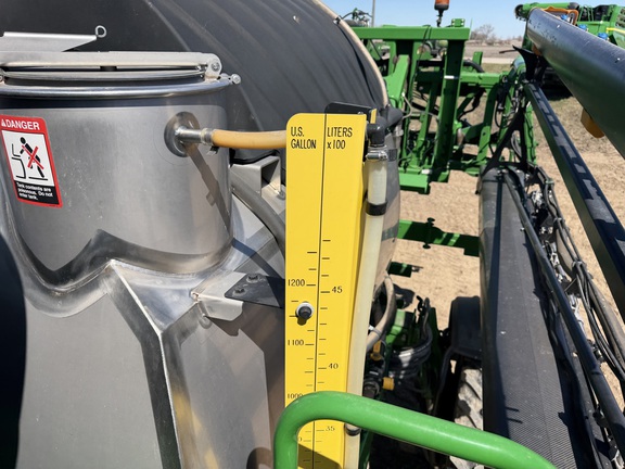 2021 John Deere R4044 - Photo34