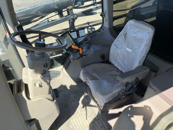 2021 John Deere R4044 - Photo36