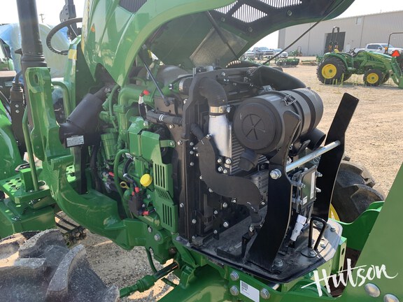 Photo of 2024 John Deere 5067E