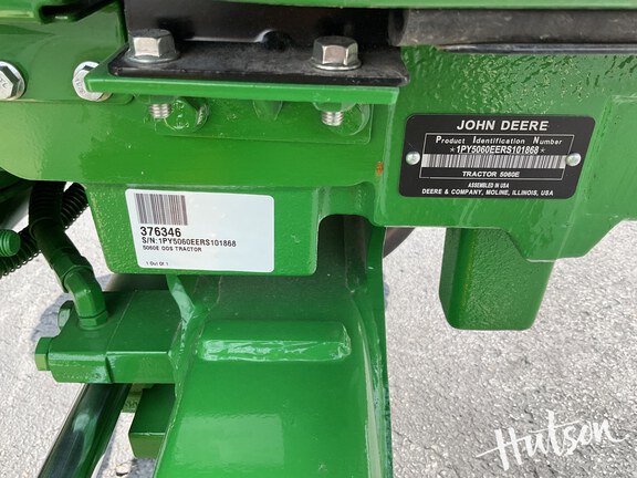 Photo of 2025 John Deere 5060E