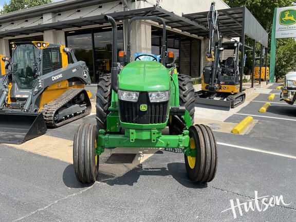 Photo of 2025 John Deere 5060E
