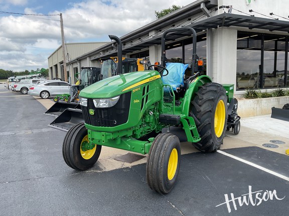 Photo of 2025 John Deere 5060E