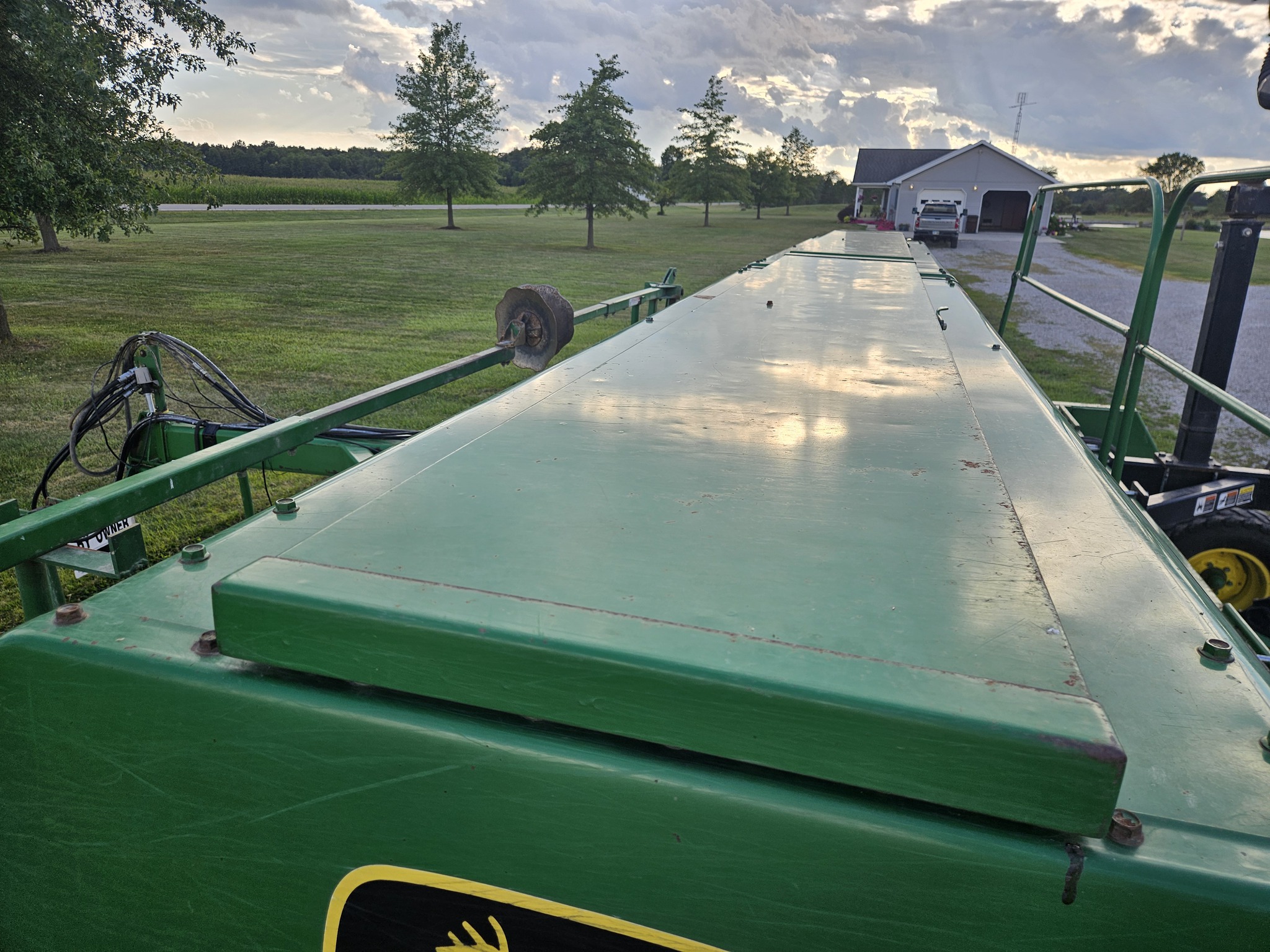 1997 John Deere 750 Image 5