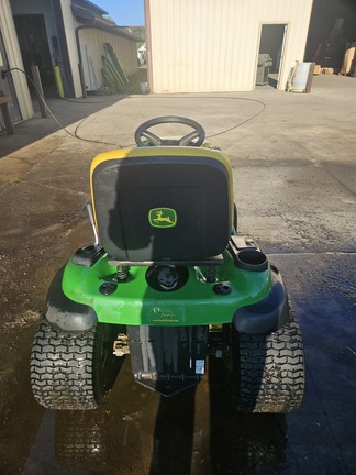 Photo of 2016 John Deere D130
