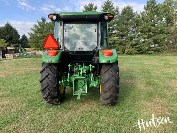 Photo of 2024 John Deere 5060E