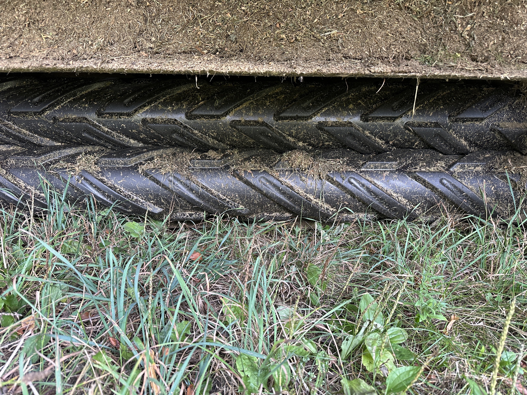 2015 John Deere 630 Image 5