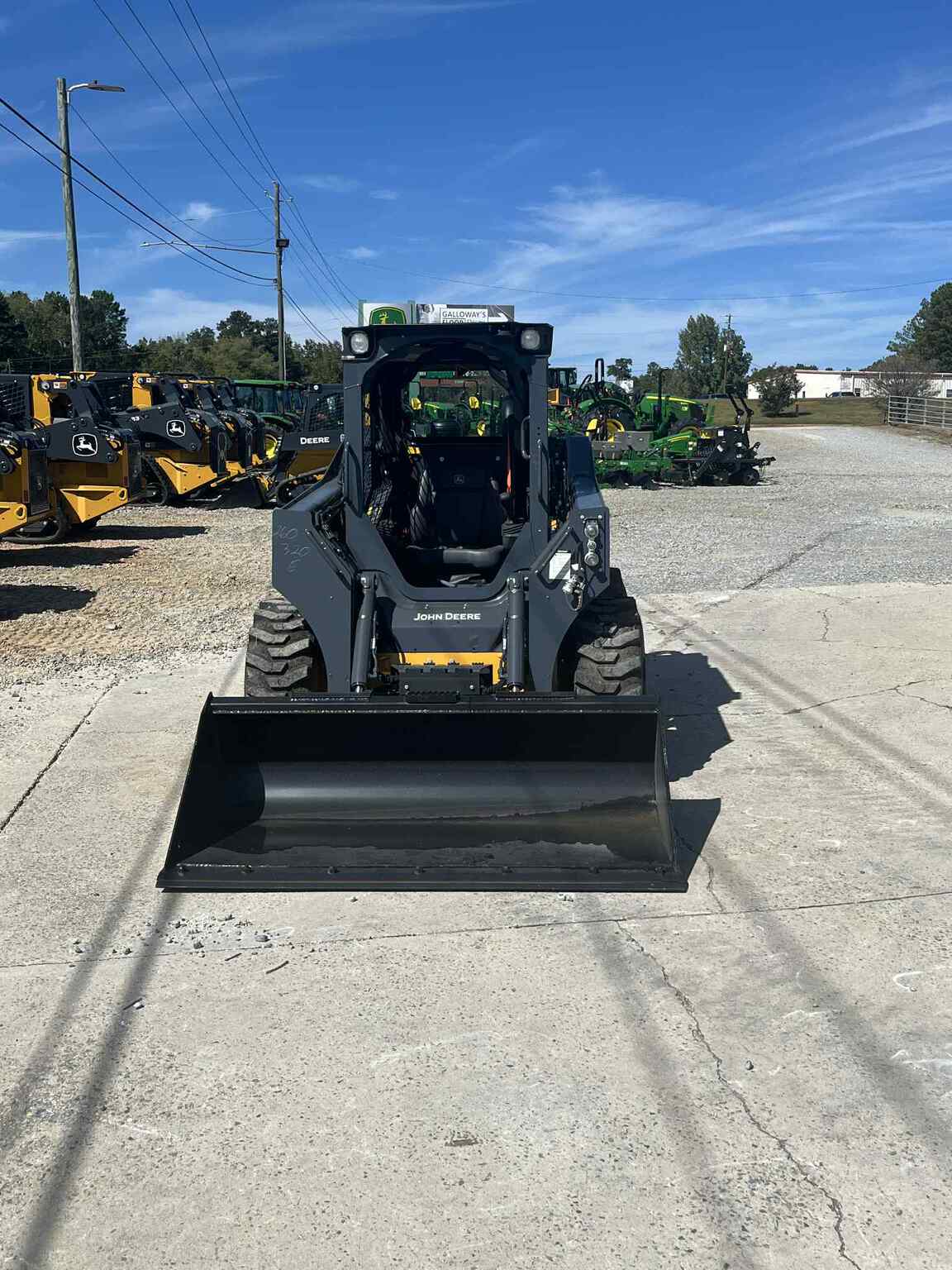 2025 John Deere 320G Image 2