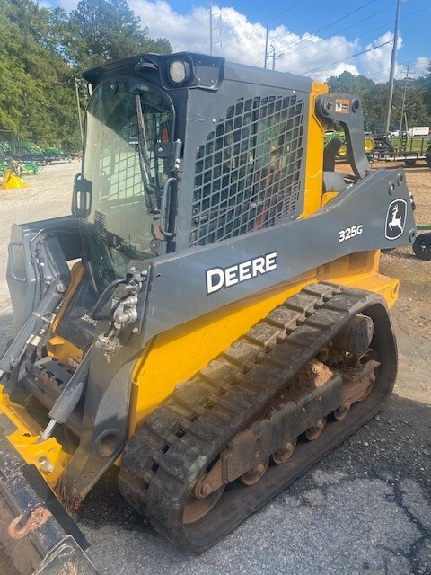 2024 John Deere 325G Image 4