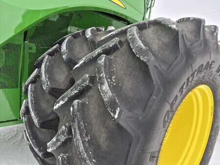 Used 2018 John Deere S780 Combines at Horizon Ag & Turf in St. Paul, AB - Photo21