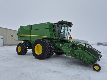  John Deere S780