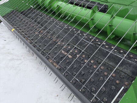 Used 2018 John Deere S780 Combines at Horizon Ag & Turf in St. Paul, AB - Photo23