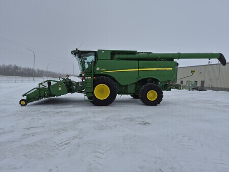 Used 2018 John Deere S780 Combines at Horizon Ag & Turf in St. Paul, AB - Photo9