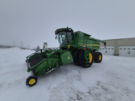 Used 2018 John Deere S780 Combines at Horizon Ag & Turf in St. Paul, AB - Photo10