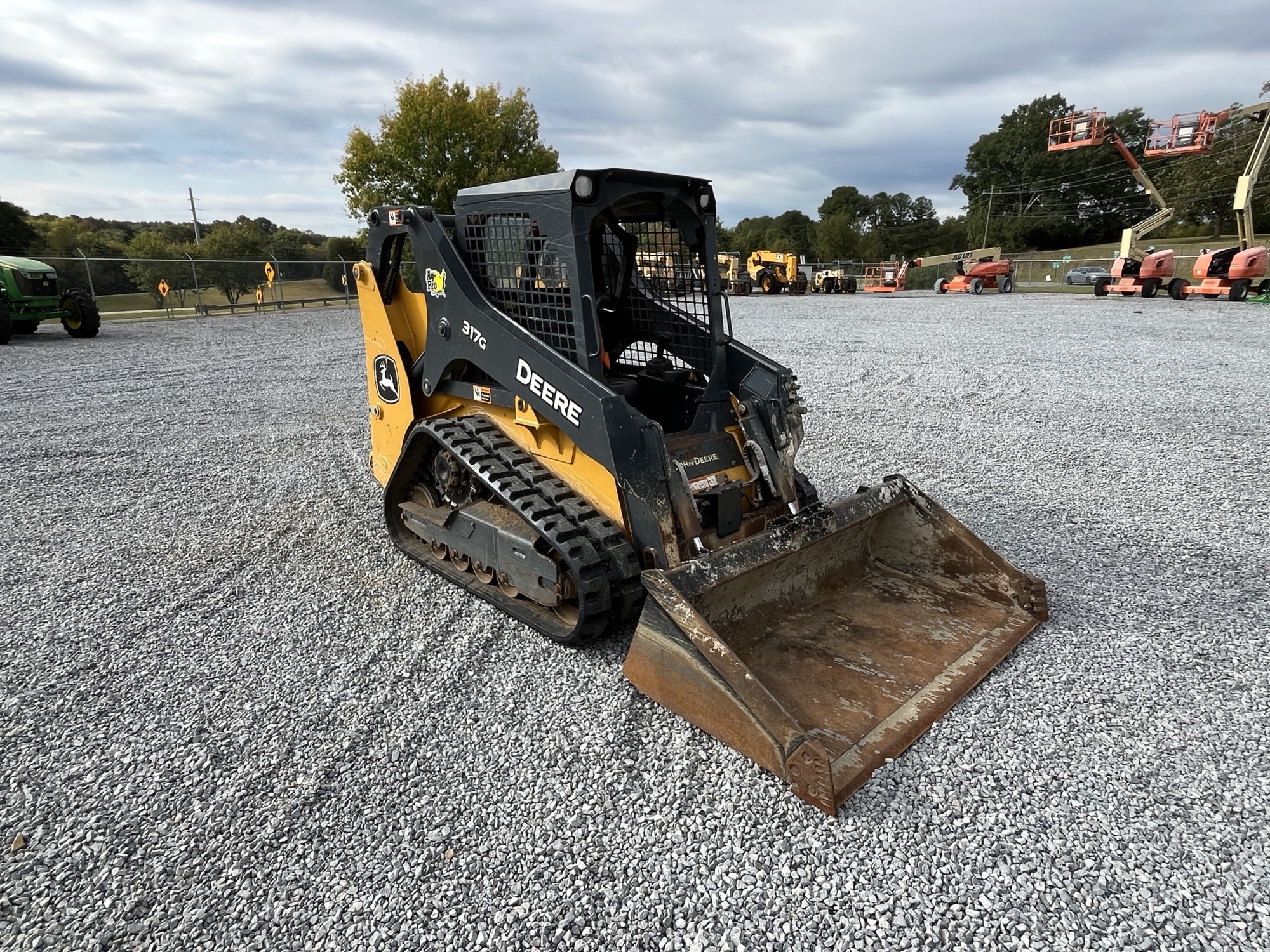 2023 John Deere 317G Image 1