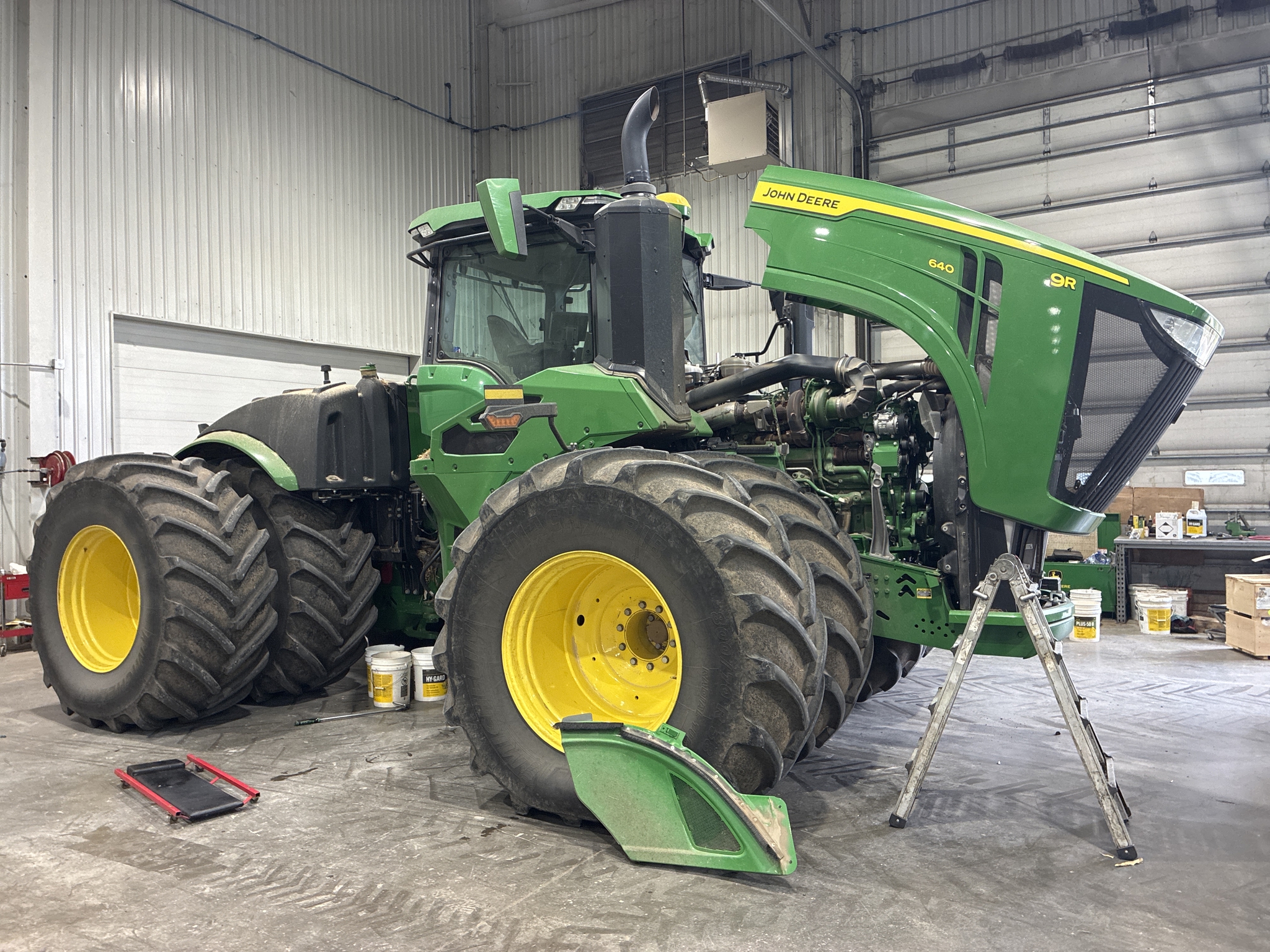 2022 John Deere 9R 640 Image 3