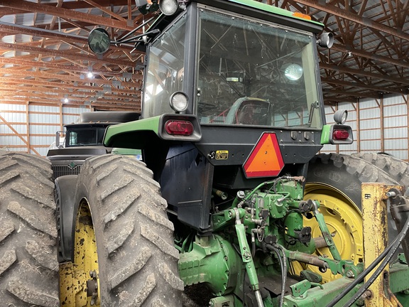 1990 John Deere 4555 - Photo3
