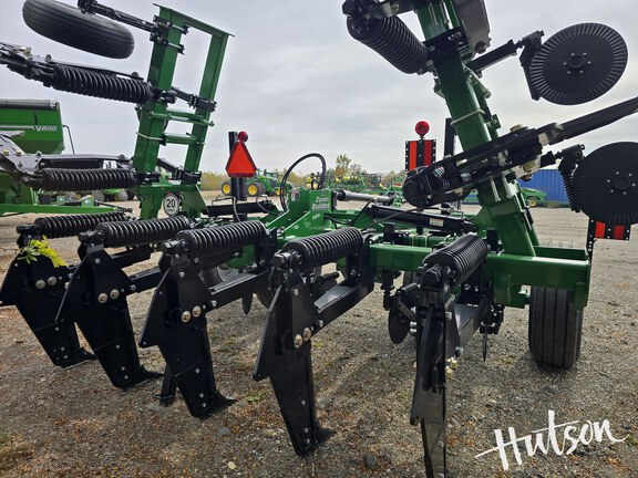 Photo of 2024 Unverferth 122-9 SHANK / CADDY