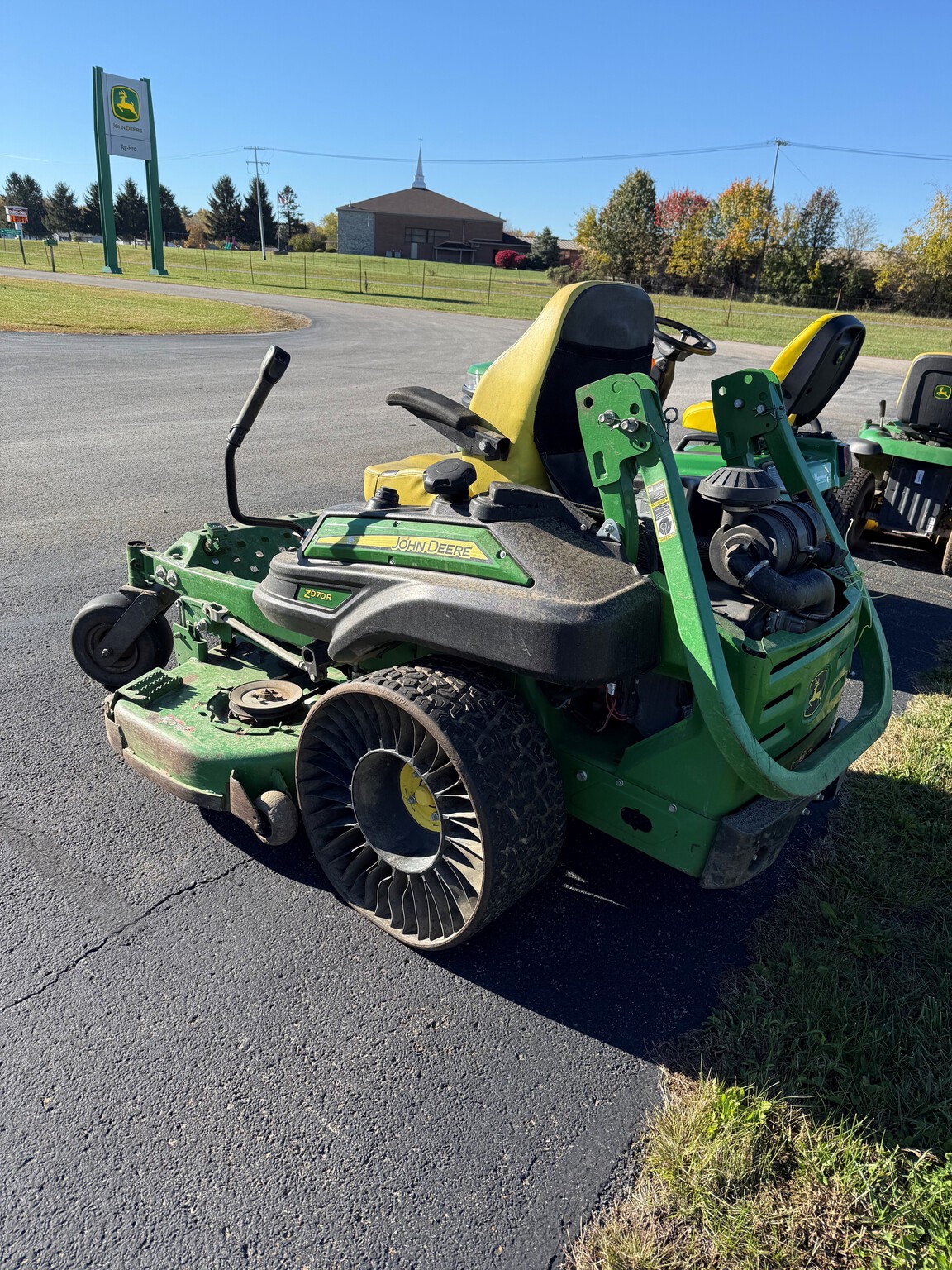 2020 John Deere Z970R Image 2