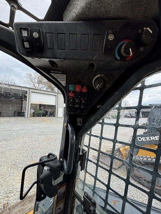 2023 John Deere 317G