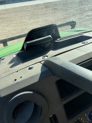 2022 John Deere XUV 835M (13th thumbnail)