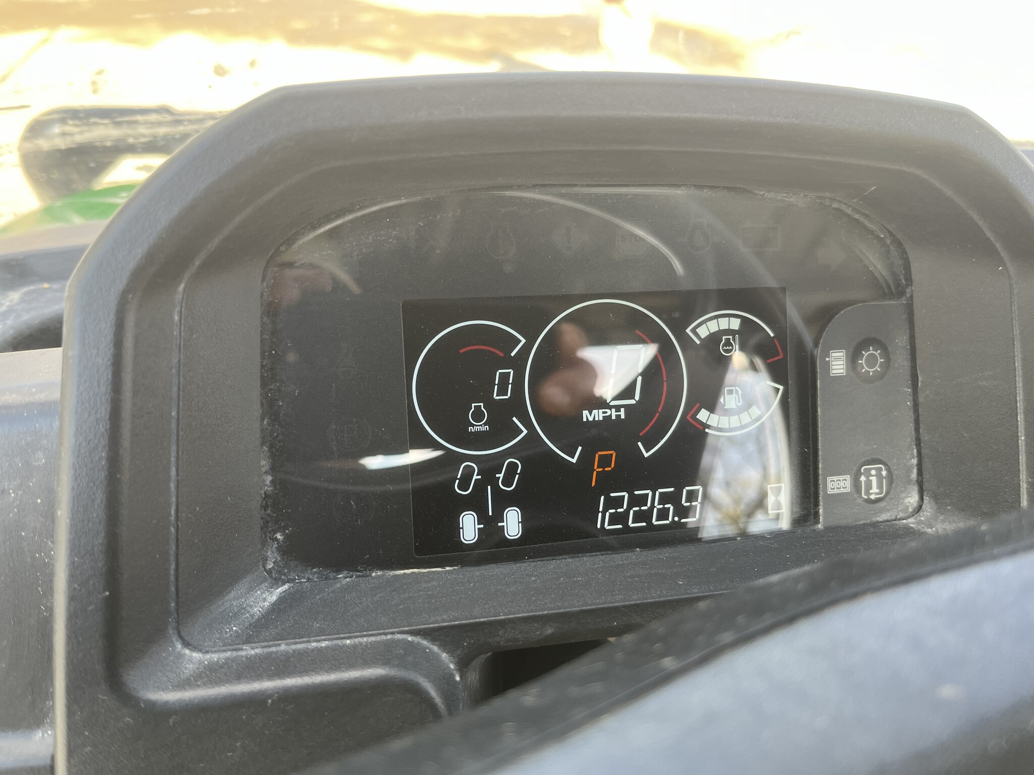 2021 John Deere XUV 835M Image 5