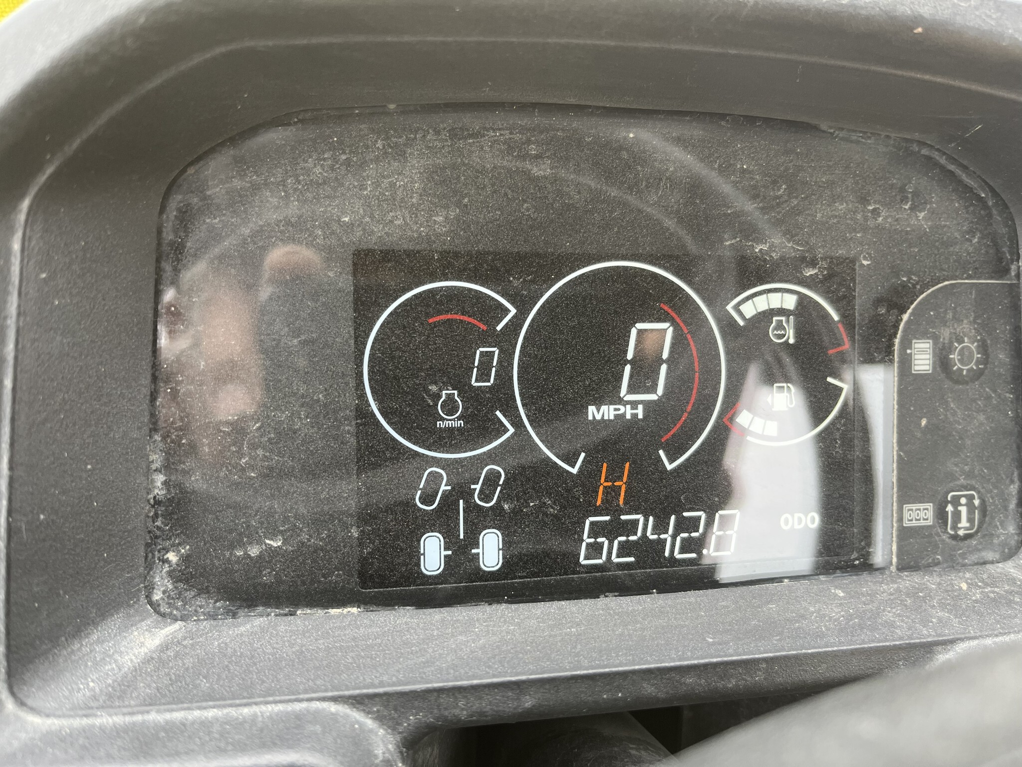 2021 John Deere XUV 835M Image 6