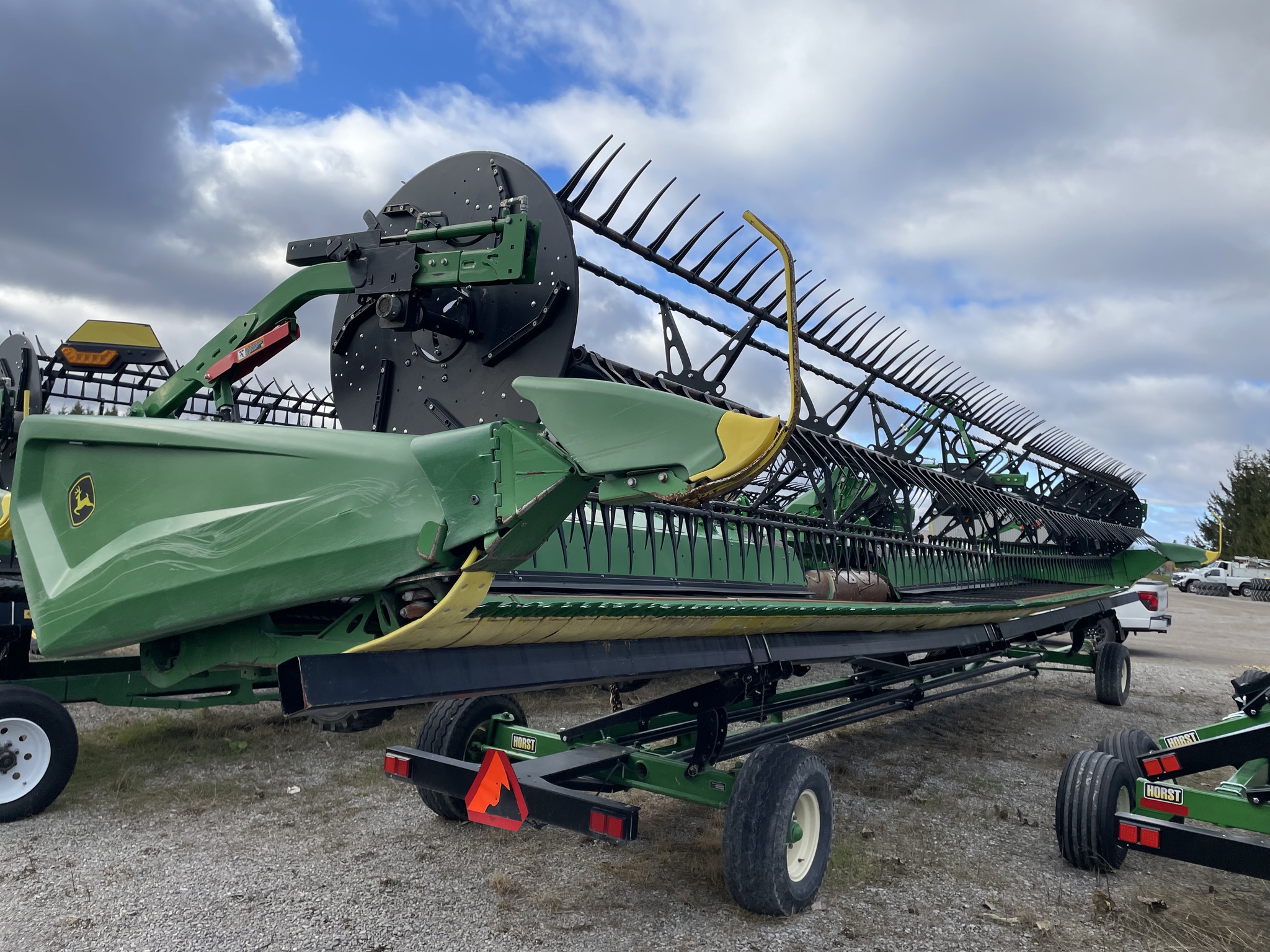 2021 John Deere HD40R Image 1